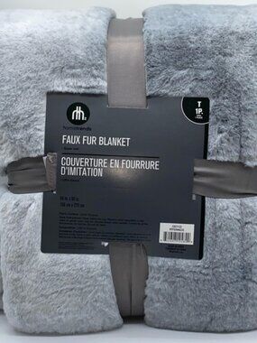 Hometrends Faux Fur Twin Size Super Soft Blanket Grey 66 in x 90 in